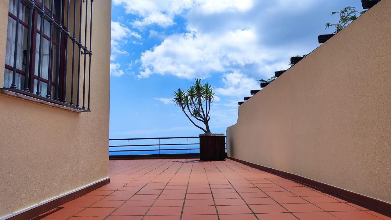 Casa Gina, With Views To Funchal Bayヴィラ エクステリア 写真