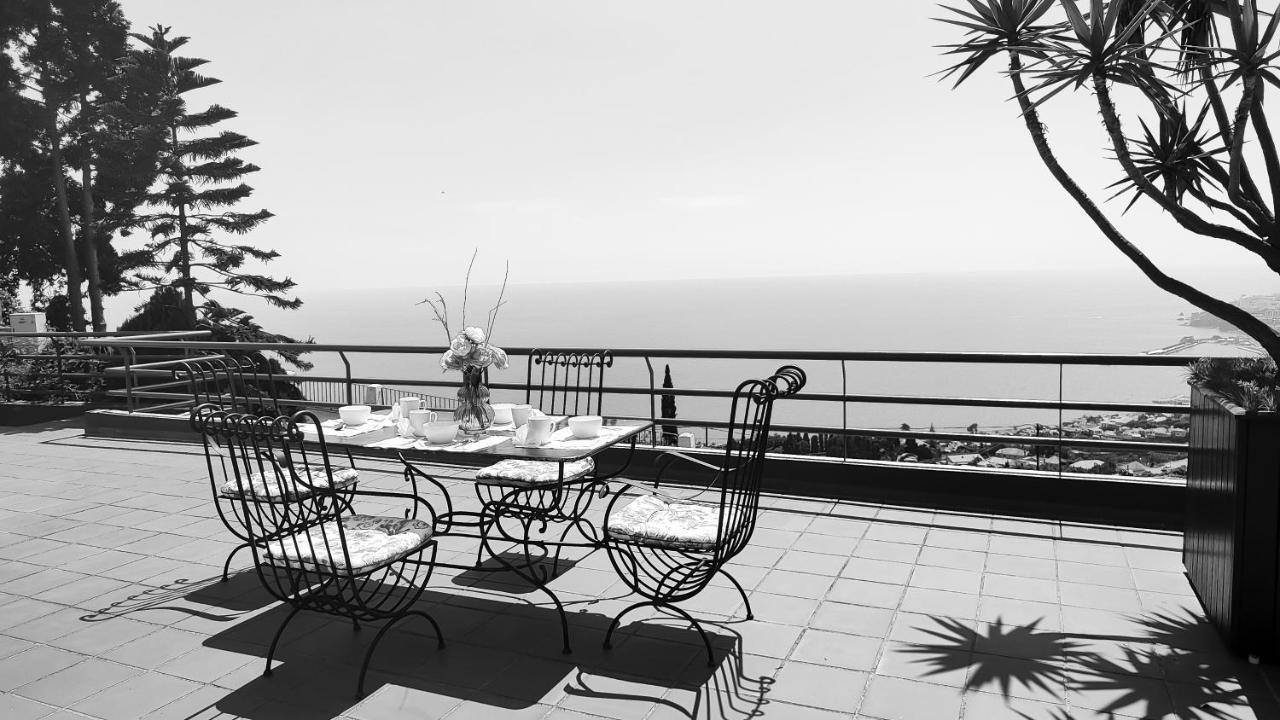 Casa Gina, With Views To Funchal Bayヴィラ エクステリア 写真